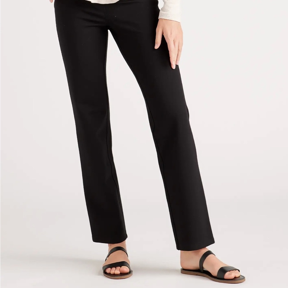 Quince Pointe Straight Leg Pants